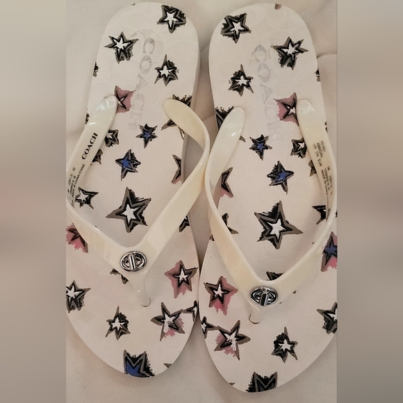❤️‍🔥❤️COACH Abigail Star Flip FlopS Sz 6 - Picture 2 of 4